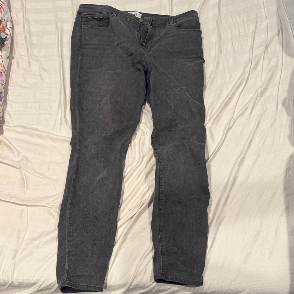 Stylish Gray Jeans